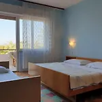Апартаменты With Parking Space Silo, Krk - 18758 *